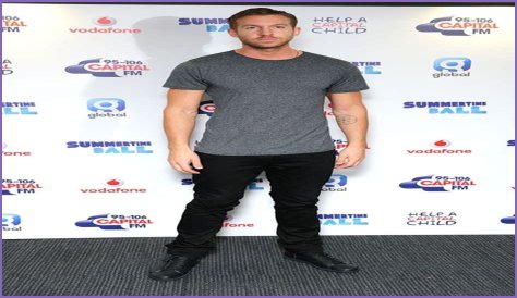 Calvin Harris Height, Weight, Body Measurements, Shoe Size